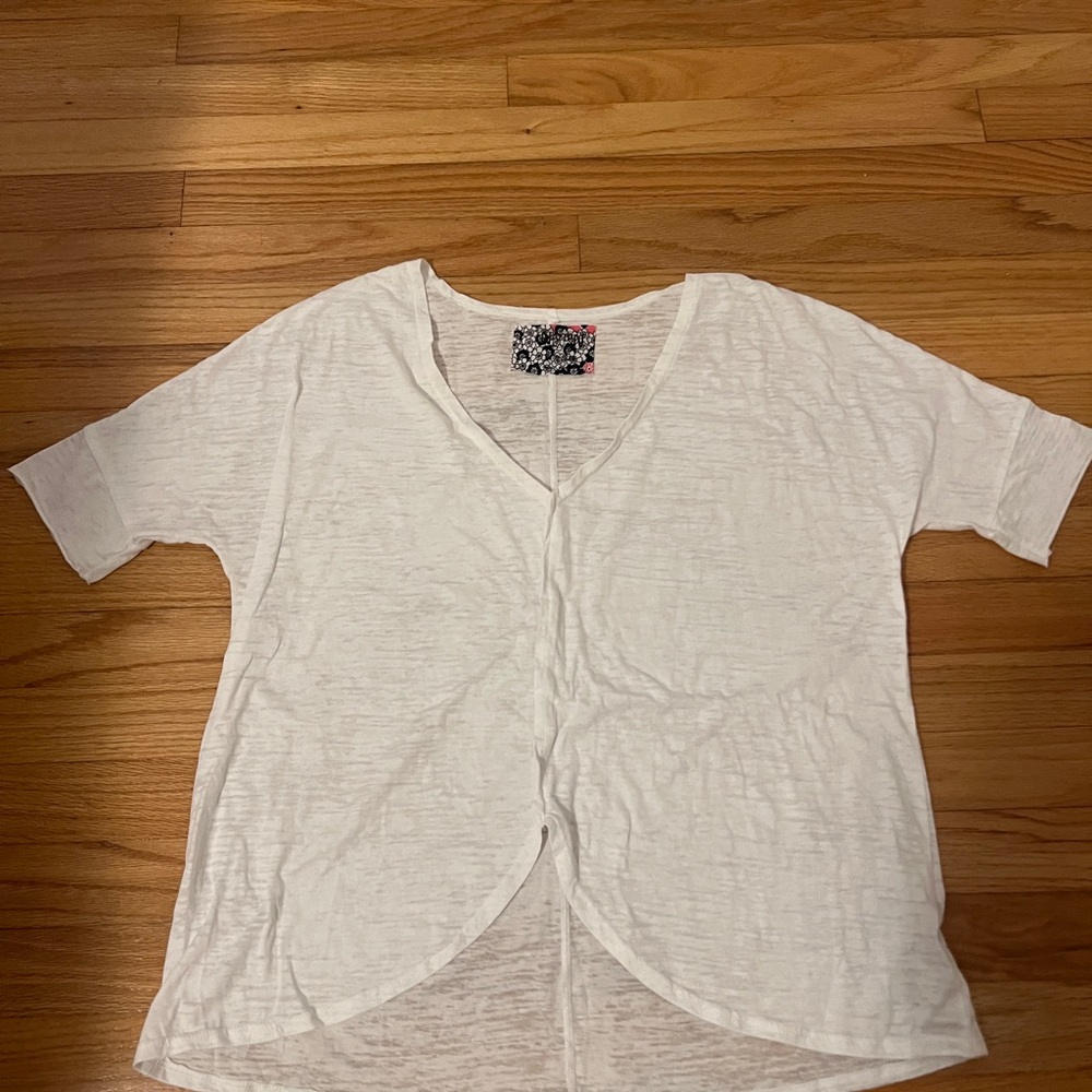 White Short Sleeve Top